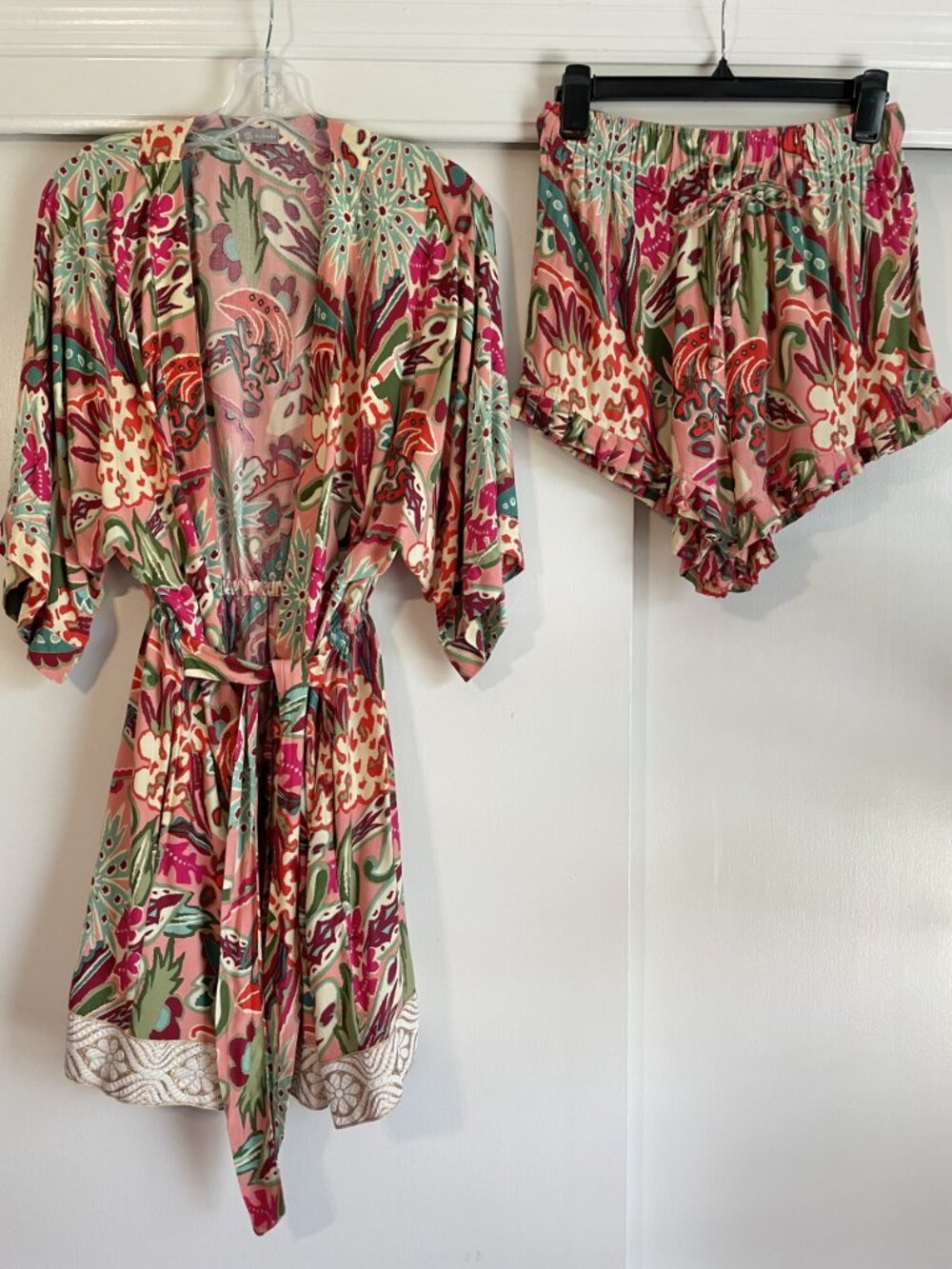 Sudara Punjammies Dara Print 2 Piece Pajama SET Size S Lounge Shorts Robe Floral